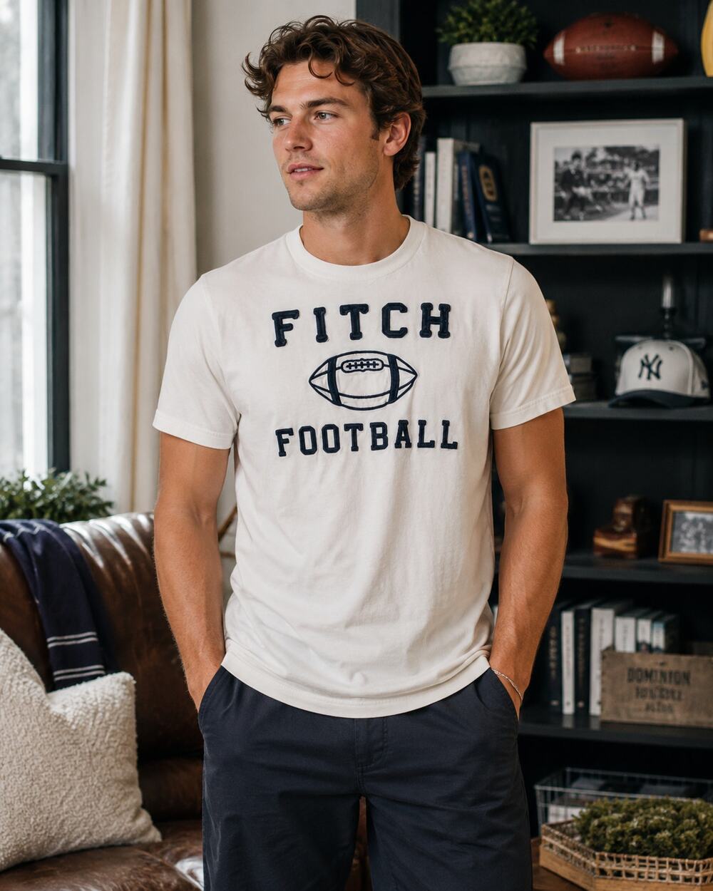 Abercrombie & Fitch Muscle Tee XL White Football Graphic Applique Men's Shirt